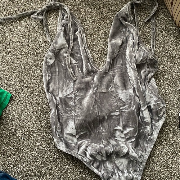 Velvet bodysuit - Picture 1 of 1